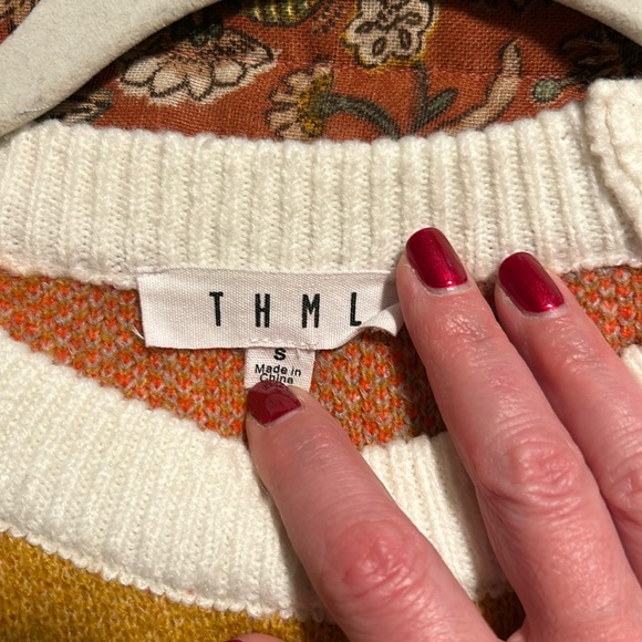 THML Mustard and Orange Sweater Women's Small - Picture 4 of 5